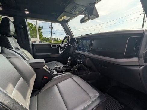 Used 2023 Ford Bronco Everglades AWD/4WD image 16