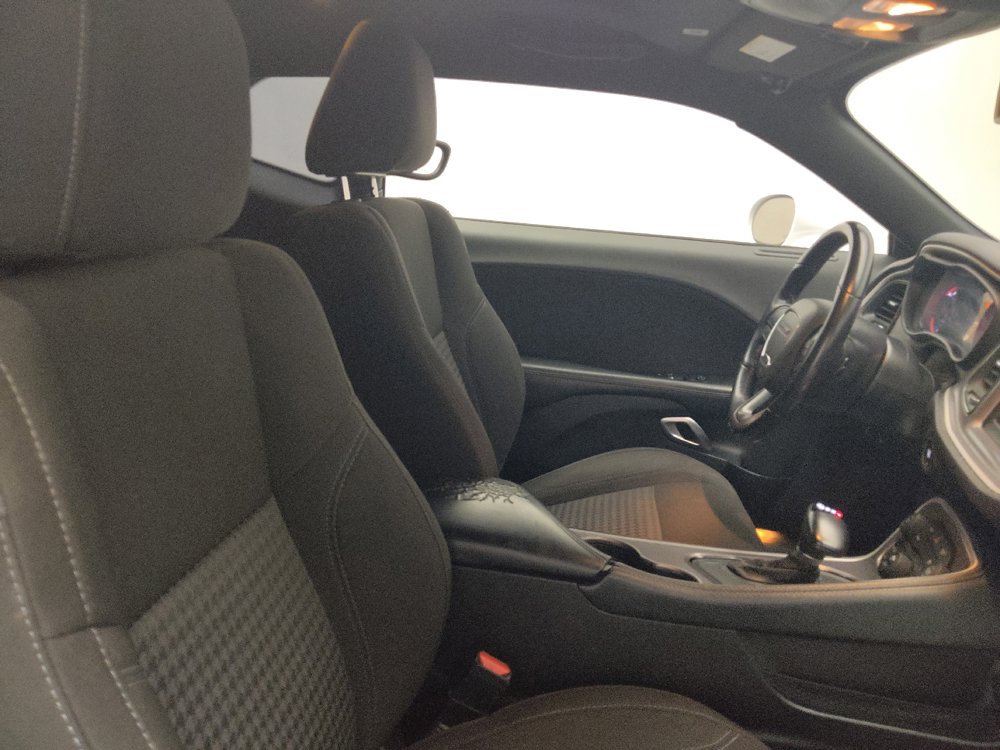 Used 2022 Dodge Challenger SXT w/ Blacktop Package RWD image 21