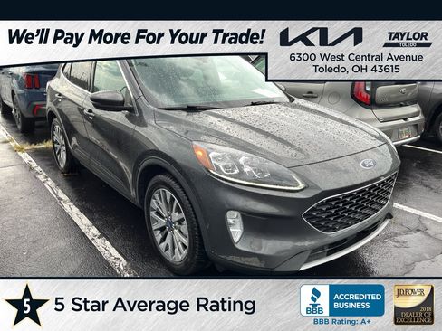 Used 2020 Ford Escape Titanium AWD/4WD image 1