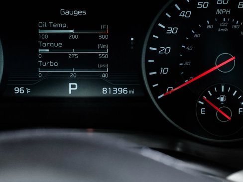 Used 2021 Kia Stinger GT2 RWD image 28