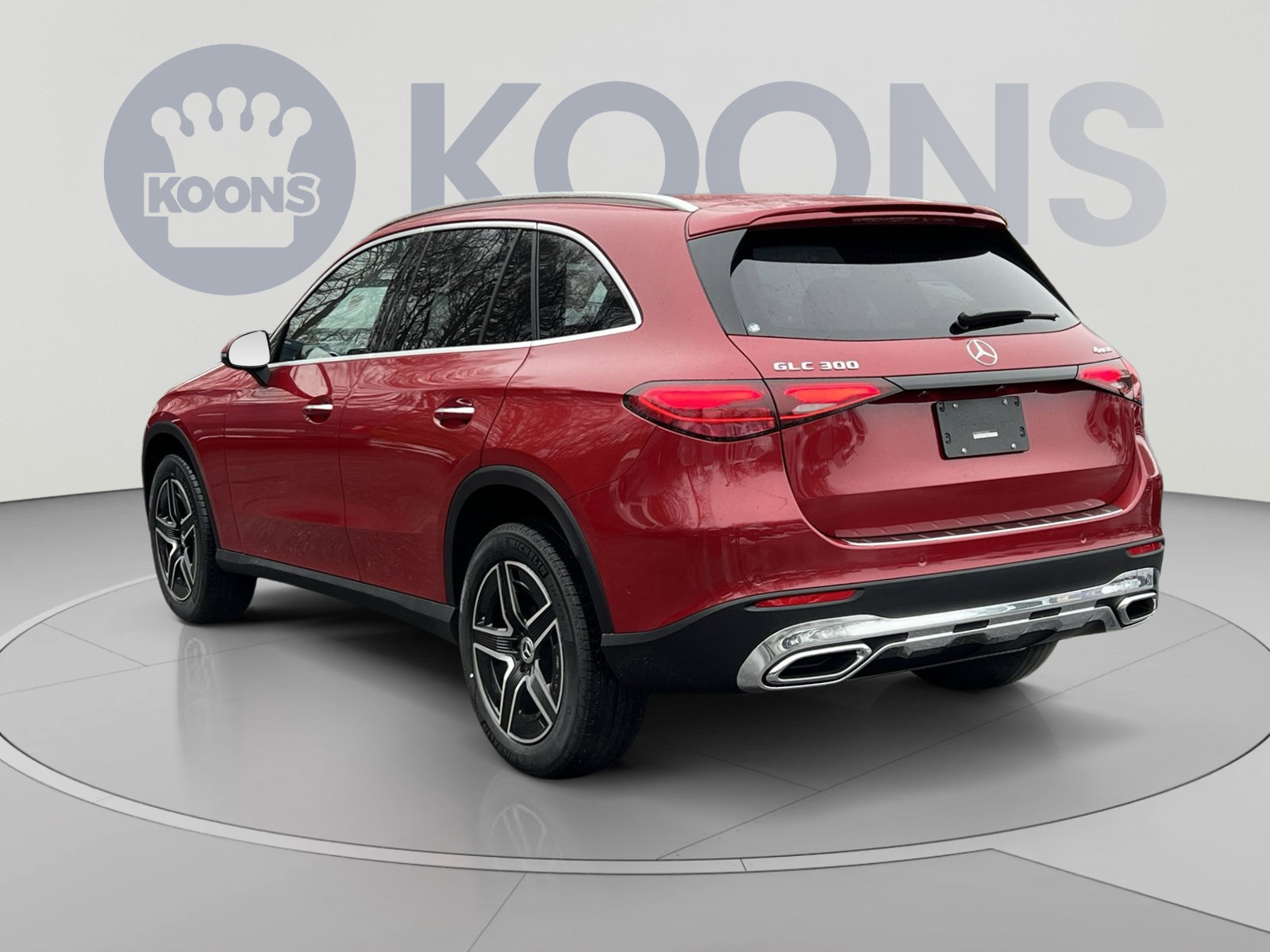 Used 2026 Mercedes-Benz GLC 300 4MATIC image 4