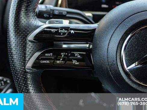 Used 2024 Mercedes-Benz GLB 250 image 26