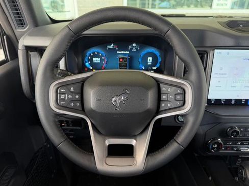 New 2026 Ford Bronco Badlands AWD/4WD image 13