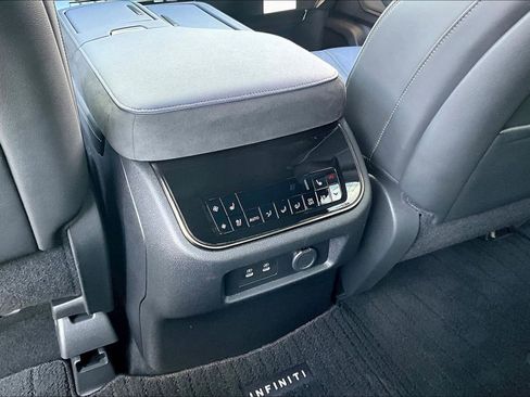 Certified 2026 INFINITI QX80 4WD w/ Sport Exterior Package image 35