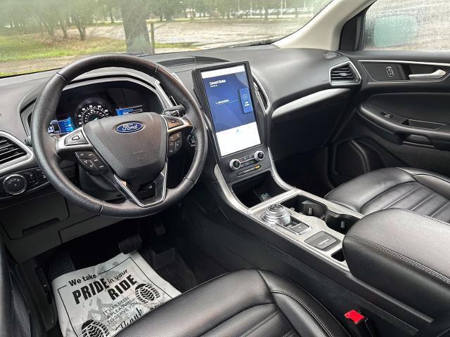 Certified 2024 Ford Edge SEL w/ Convenience Package AWD/4WD image 2