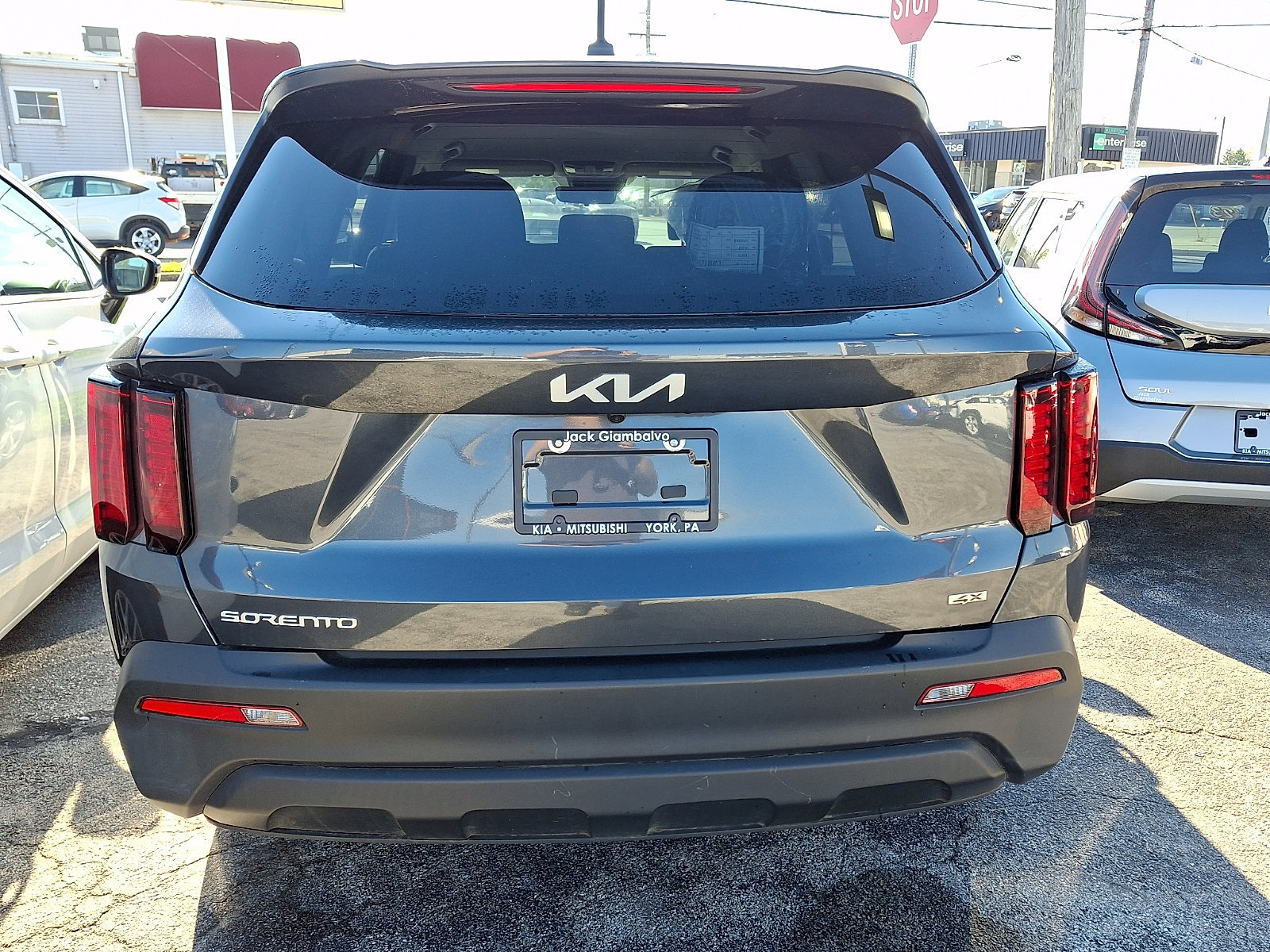 Certified 2023 Kia Sorento LX AWD/4WD image 5