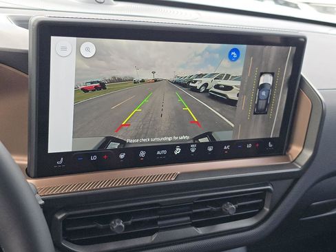 New 2026 Ford Bronco Sport Outer Banks w/ Outer Banks Tech Package+ AWD/4WD image 4