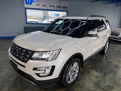 Used 2017 Ford Explorer Limited w/ Equipment Group 301A image 5