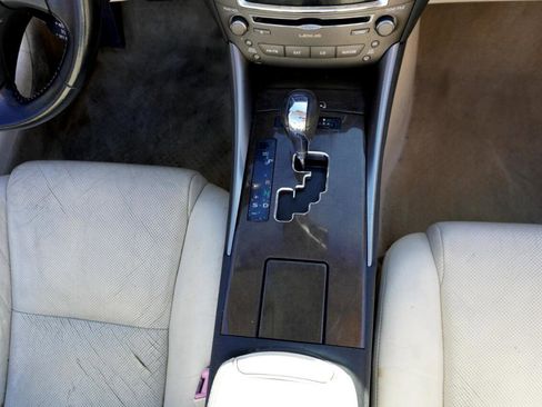 Used 2010 Lexus IS 350C image 23