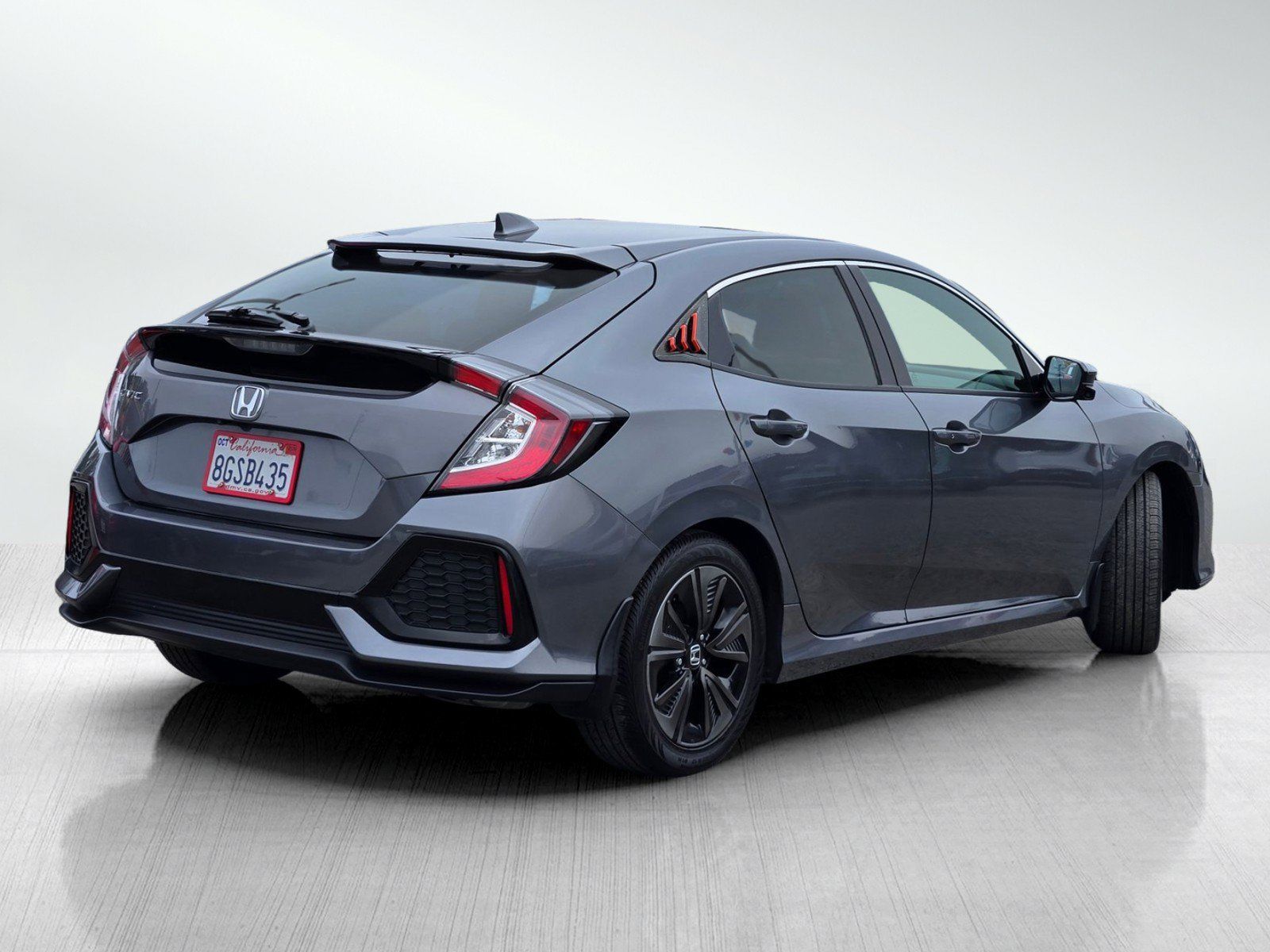 Used 2018 Honda Civic EX image 4