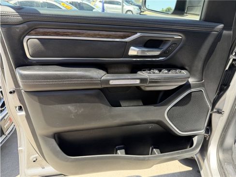 Used 2020 RAM 1500 Laramie RWD image 16