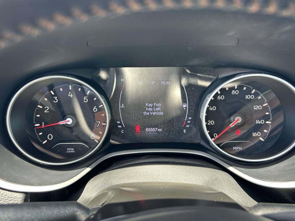 Used 2018 Jeep Compass Latitude FWD image 22