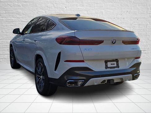 New 2026 BMW X6 xDrive40i w/ Climate Comfort Package image 3