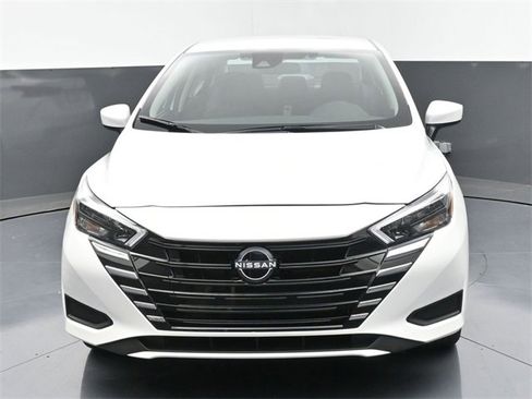 New 2025 Nissan Versa SV w/ Trunk Package image 39