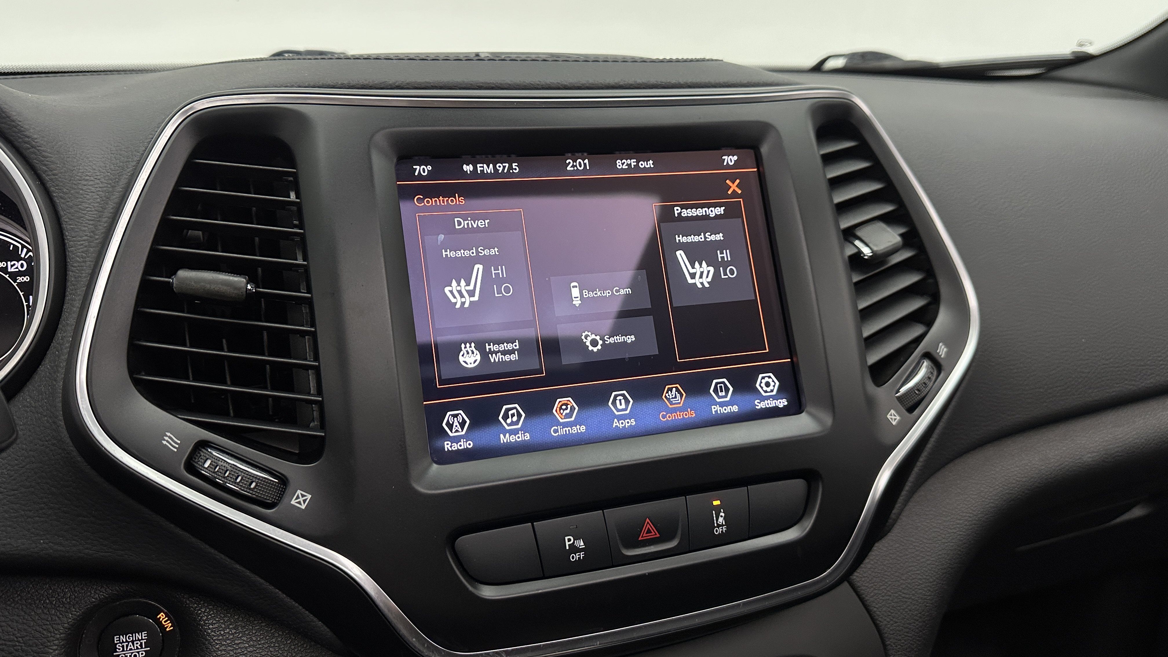 Used 2021 Jeep Cherokee Latitude Lux 80th Anniv w/ Quick Order Package 26U 80TH FWD image 26