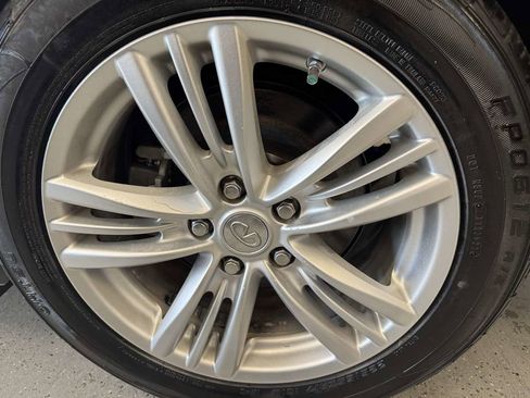 Used 2010 INFINITI G37 Journey w/ Premium Pkg image 21