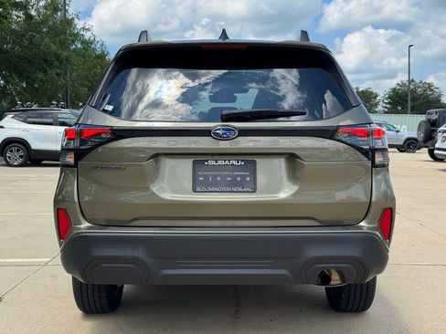 Used 2025 Subaru Forester Premium w/ Convenience Package #1 AWD/4WD image 6