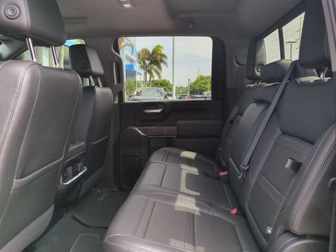 Used 2022 GMC Sierra 2500 Denali w/ Denali Ultimate Package AWD/4WD image 16