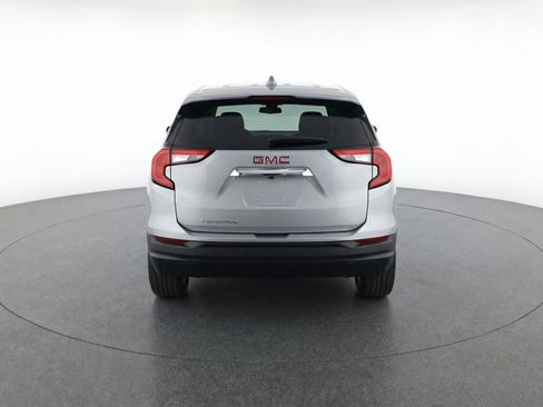 Used 2024 GMC Terrain SLE FWD image 7