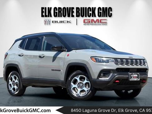 Used 2022 Jeep Compass Trailhawk w/ Trailhawk Elite Group AWD/4WD image 1
