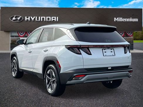 Certified 2025 Hyundai Tucson SEL image 8