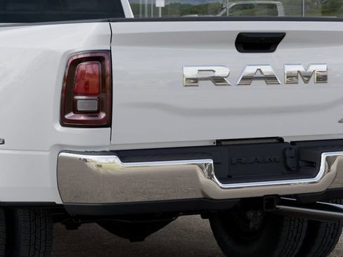 New 2026 RAM 3500 Tradesman AWD/4WD image 13