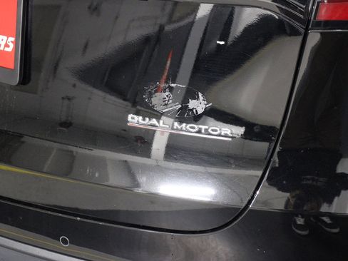 Used 2022 Tesla Model Y Performance image 14