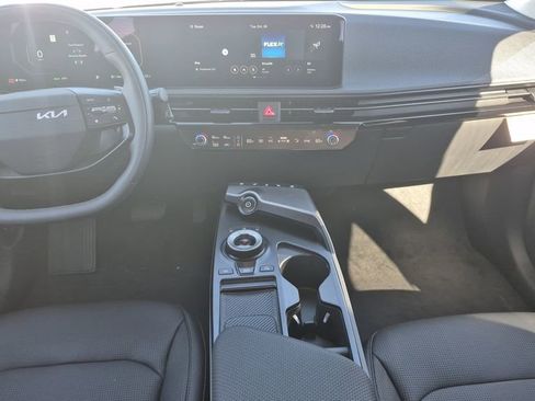 New 2025 Kia EV6 Wind image 13