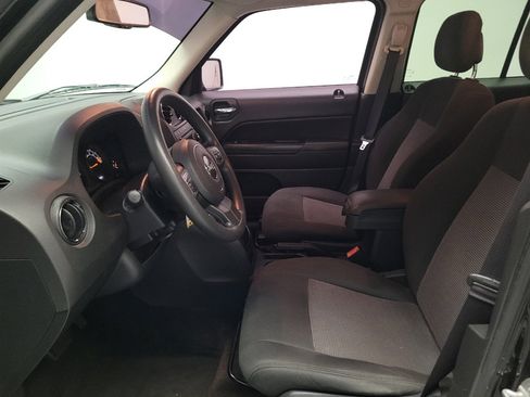 Used 2015 Jeep Patriot Sport w/ Power Value Group AWD/4WD image 17
