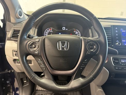 Certified 2022 Honda Ridgeline RTL image 17