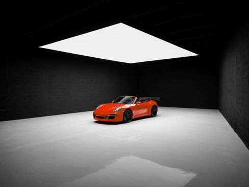 Used 2016 Porsche 911 Carrera GTS w/ GTS Interior Package RWD image 89