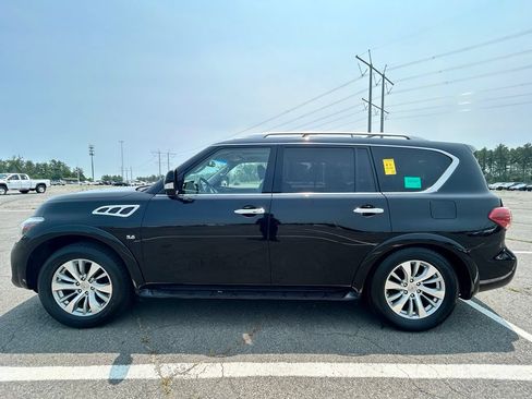 Used 2017 INFINITI QX80 4WD w/ Driver Assistance Package image 5