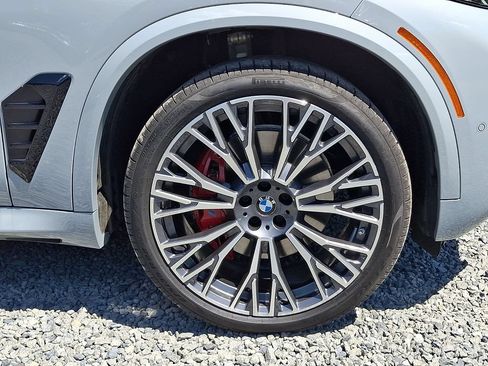 Used 2026 BMW X5 xDrive40i w/ M Sport Package AWD/4WD image 9