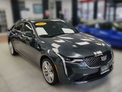 Used 2022 Cadillac CT4 Premium Luxury image 3