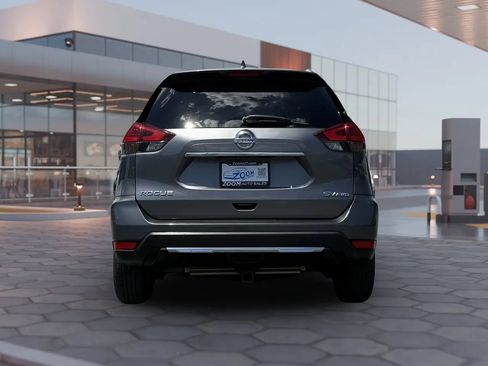 Used 2017 Nissan Rogue SV AWD/4WD image 7