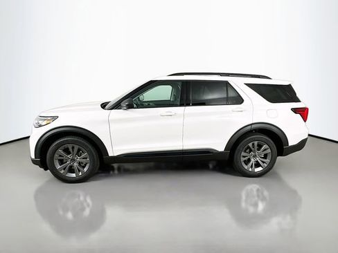 New 2026 Ford Explorer Active w/ Active Comfort Package image 4