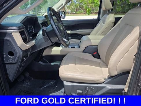 Certified 2024 Ford Expedition Max Limited RWD image 9