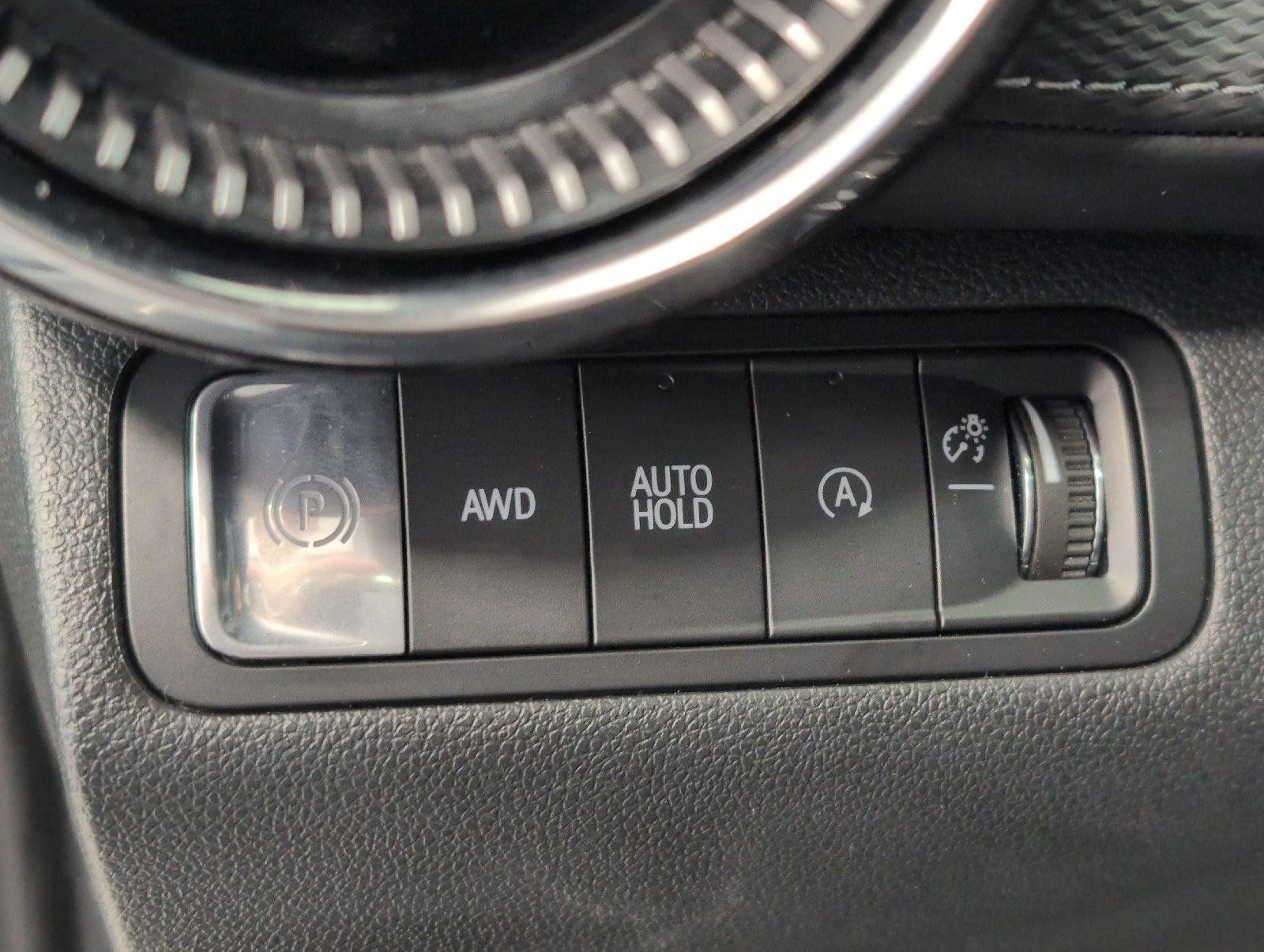 Certified 2026 Chevrolet Equinox LT AWD/4WD image 11