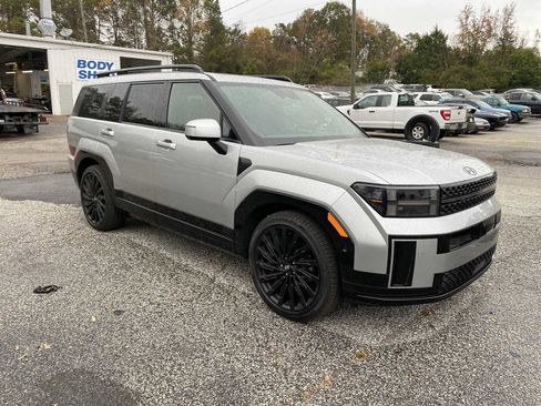 Used 2024 Hyundai Santa Fe Calligraphy image 2