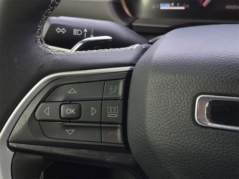 Used 2023 Jeep Grand Cherokee Altitude image 20