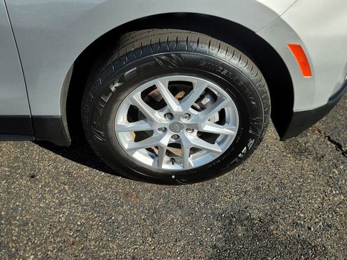 Used 2022 Chevrolet Equinox LT image 15