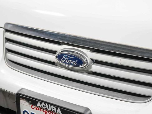 Used 2012 Ford Transit Connect XLT Premium image 9