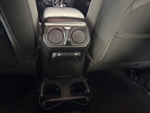 Used 2023 Jeep Wrangler Unlimited Sport AWD/4WD image 26