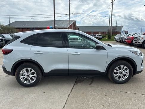 New 2025 Ford Escape Active w/ Cold Weather Package image 7