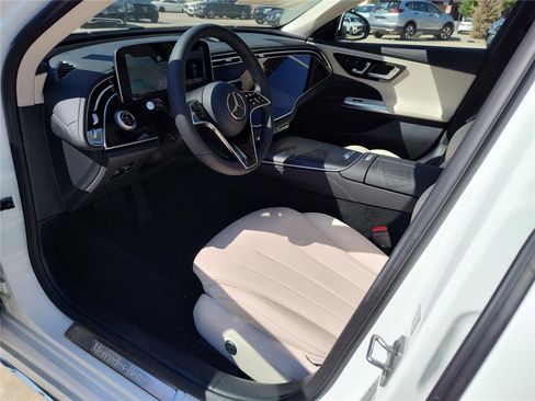 New 2026 Mercedes-Benz E 350 Sedan image 2