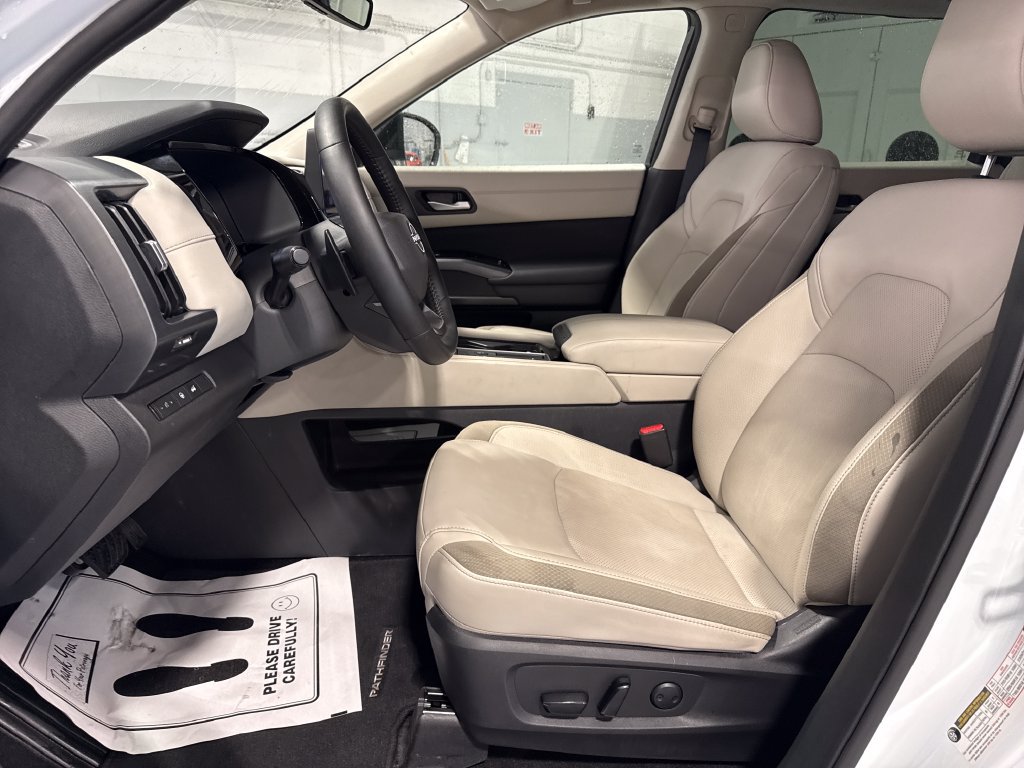 Used 2026 Nissan Pathfinder SL FWD image 28