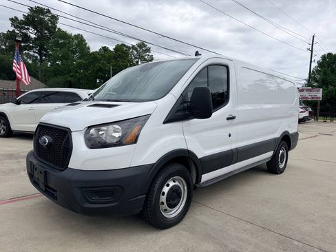 Used 2024 Ford Transit 150 Low Roof w/ Upfitter Package RWD image 3