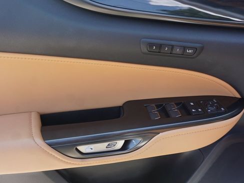 Used 2024 Lexus NX 250 FWD image 4