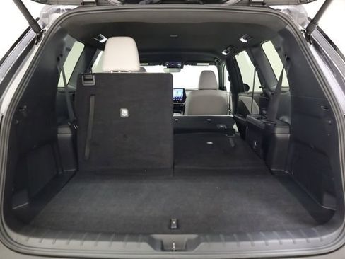 Used 2024 Lexus TX 350 AWD w/ Cold Weather Package image 33