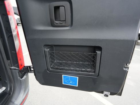 Used 2024 Mercedes-Benz Sprinter 2500 image 20